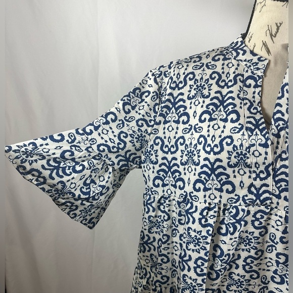 Elegant Blue and White Midi Dress 💎 - Picture 6 of 10